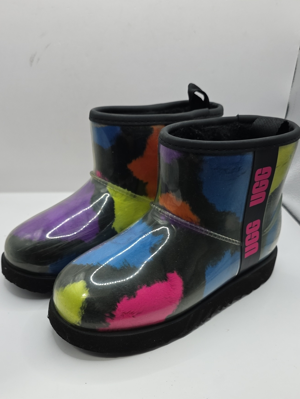 Uggs Girls Size 2